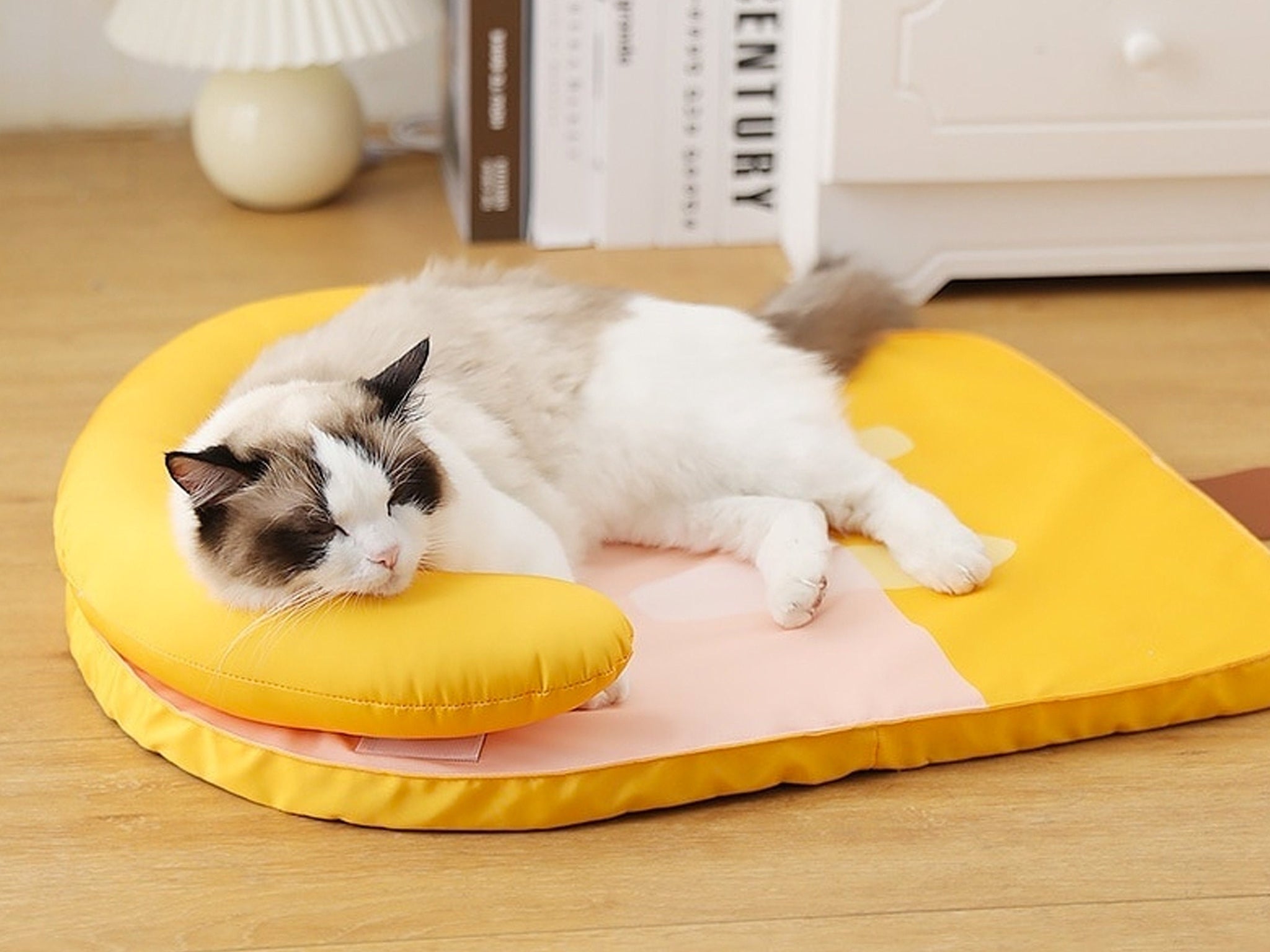 Pet Summer Cooling Mat in Ice Lolly Fun Designs, Cooling Pet Bed For Cats and Dogs