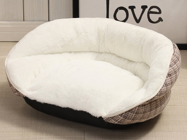 Luxury Soft Semi Circular Warm Bed for Dogs and Cats, Anti Anxiety Pet Bed