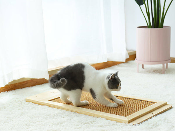 Cat Scratching Board in Solid Wood, Claw Sharpening Board For Cats, Cat Scratching Post